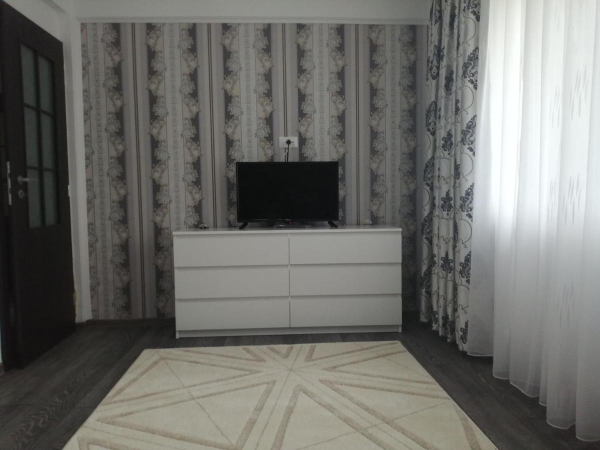 Mathias Luxury Apartments Iasi Exteriör bild