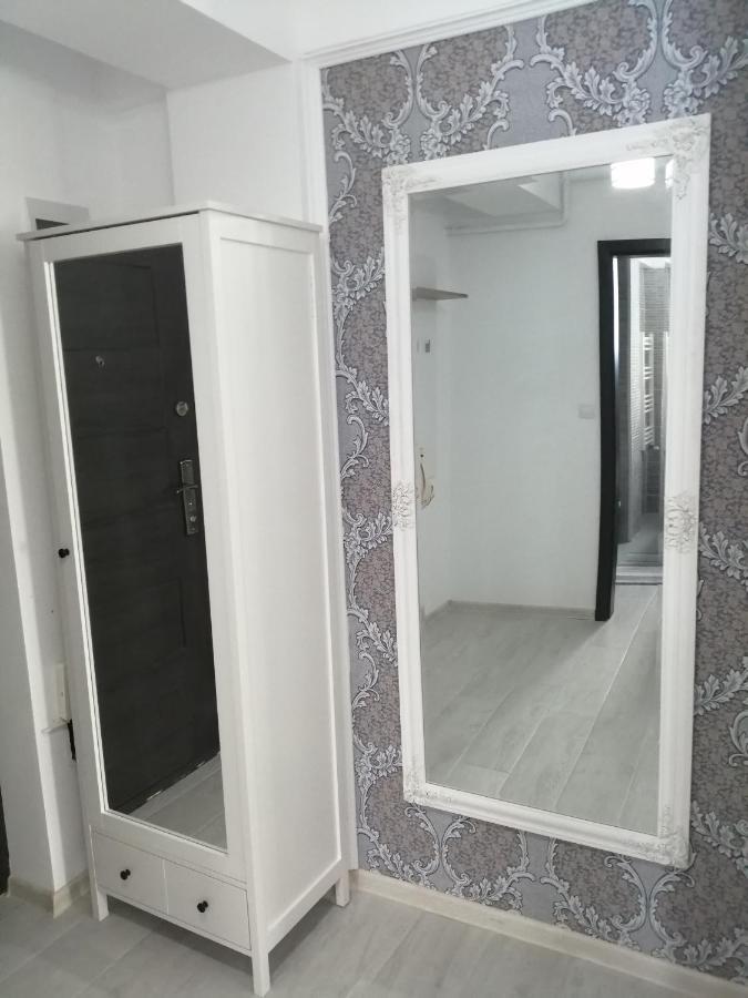 Mathias Luxury Apartments Iasi Exteriör bild